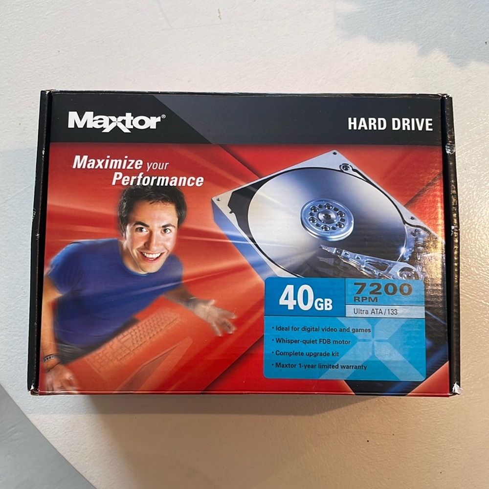 Maxtor DiamondMax Plus 40 GB 3.5 Internal Hard Drive L01J040 Ultra ATA/133